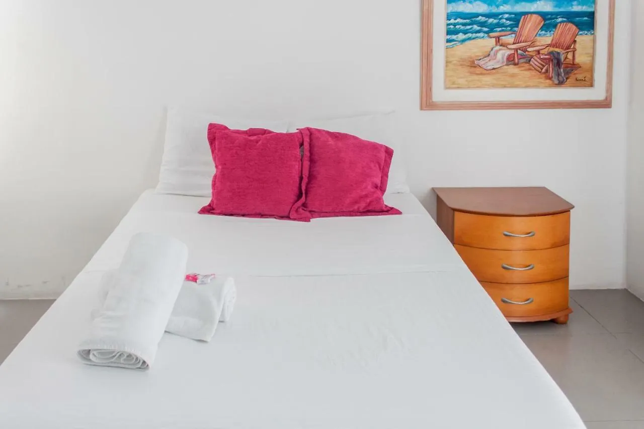 Hostel Whyz 4 You Private Rooms Puerto Morelos