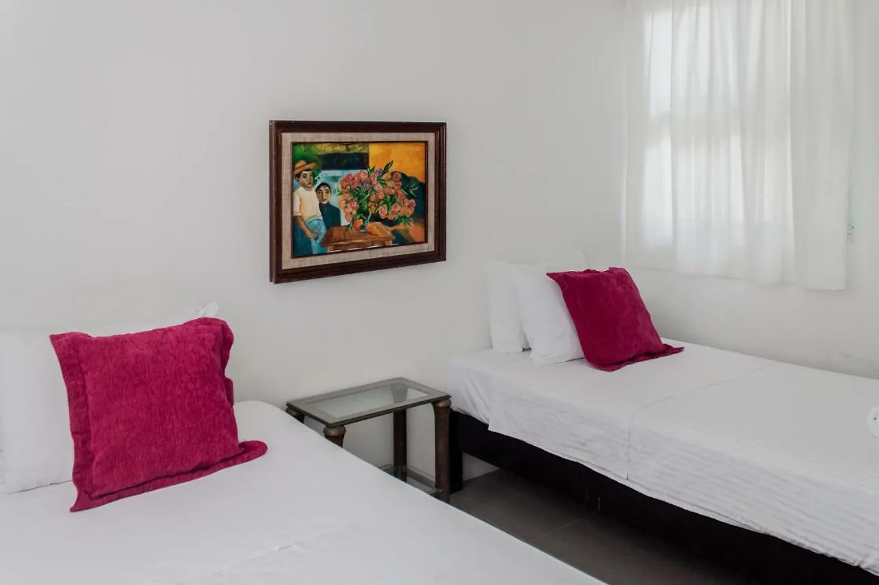 Hostel Whyz 4 You Private Rooms Puerto Morelos Μεξικό